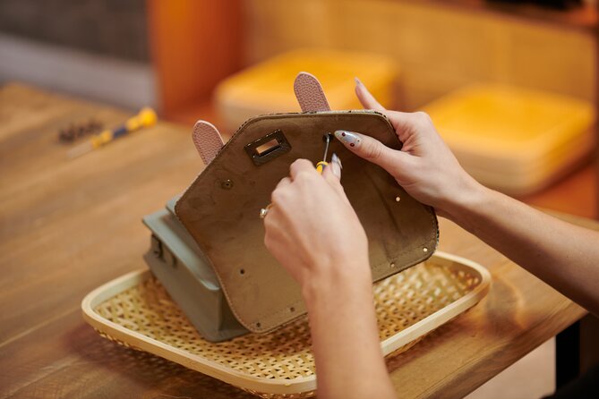 Islander Harris Tweed® Mini Satchel Workshop - Rainy Day Planning, Indoors Comfort, and What the Workshop Is Really Like