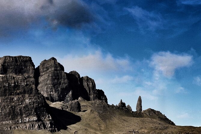 Isle of Skye and Fairy Pools Day Tour leaving from Portree - An Corran Beach and the dinosaur footprint hunt