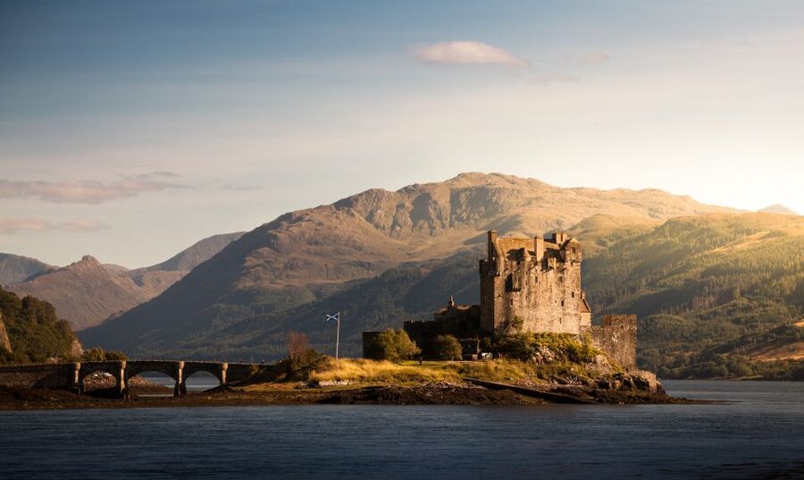 Isle of Skye and the Highlands 5-Day Tour from Edinburgh - Loch Ness and Dores: Nessie Spotting Without the Stress