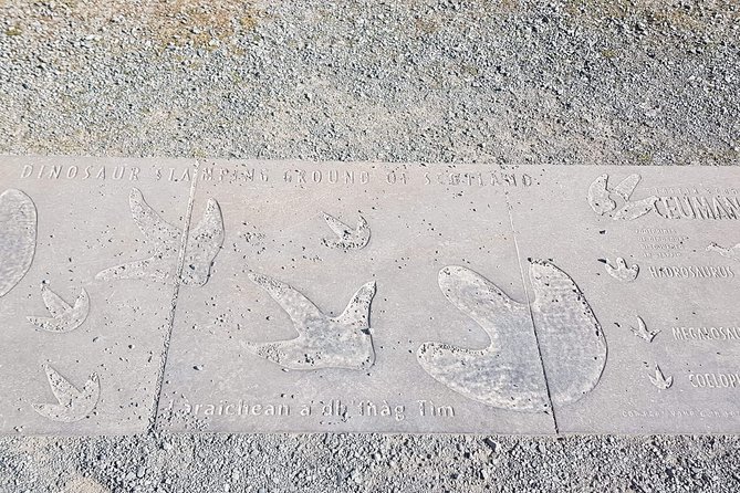 Isle of Skye Day Tour - Staffin Fossil Museum: a science stop that does not feel random
