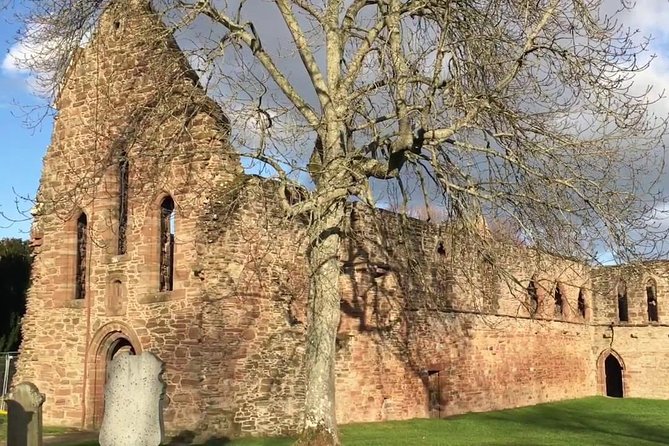 Legendary Tour of the Black Isle from Inverness or Invergordon - A Black Isle day that mixes stories, spirits, and shore viewing