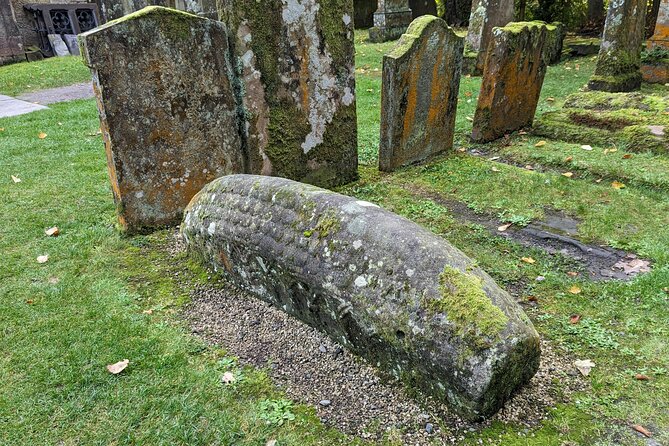 Loch Lomond, Highland Cows, Victorian Town, Castle Half-Day Tour - Pickup from Glasgow or Stirling, then straight into the countryside