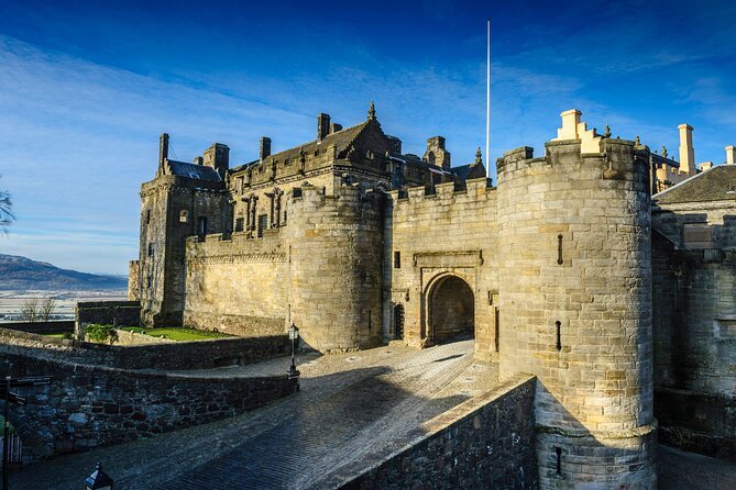 Loch Lomond National Park & Stirling Castle Full Day Tour - Glasgow to Loch Lomond: why this day trip works
