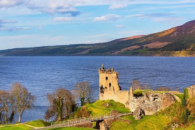 Loch Ness,Culloden Battlefield,Cawdor Castle & Much More From Inverness City - Culloden Battlefield and Visitor Centre: the one-hour battle that changed everything