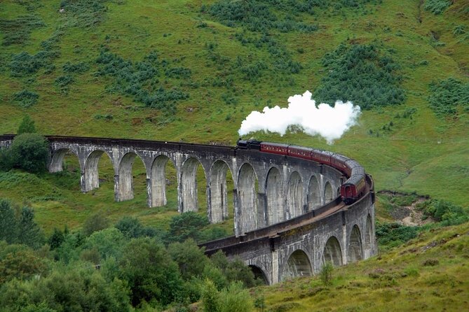 Loch Ness , Heilan Coos ,Great Glen , Fort William and Glencoe - Key highlights for your Loch Ness, Great Glen, Fort William, and Glencoe day
