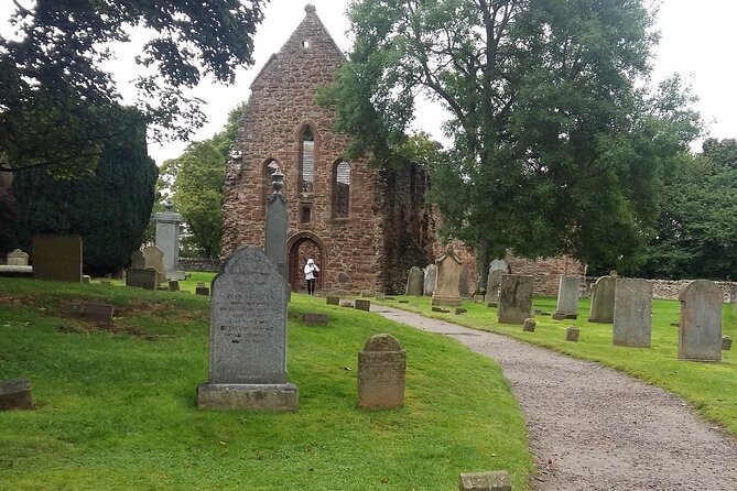 loch Ness, Inverness and Outlander Sites From Invergordon Port - Culloden Battlefield: the battle that reshaped far beyond Scotland