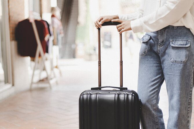 Luggage Storage Edinburgh - Why Luggage Storage Makes an Edinburgh Day Feel Lighter