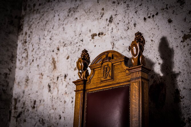 Luxury Whisky Tasting in Edinburgh's Underground Vaults | 90min - Edinburgh Old Town stories you can actually connect to whisky