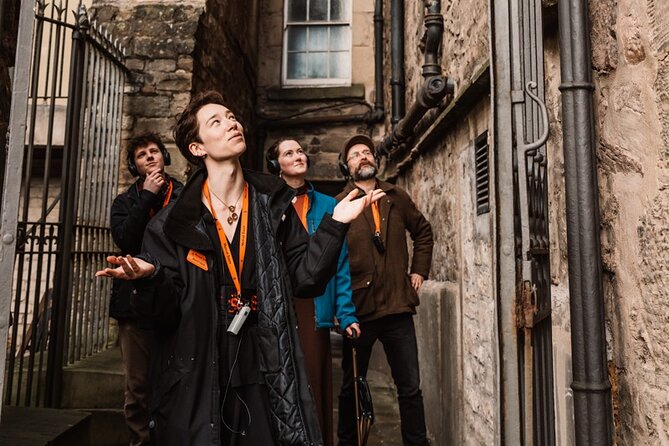 Multi-Sensory Small Group Historic Old Town Walking Tour - Start at Mercat Cross, Get Oriented Fast