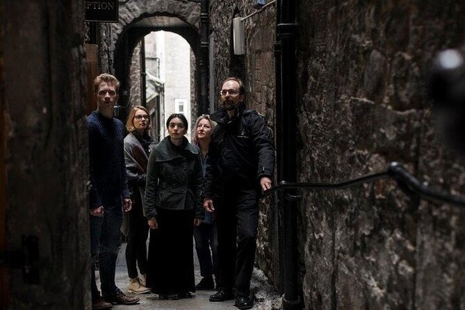 Multi-Sensory Witches Trials & Truth Tour in Edinburgh - The Witches Well end point: remembrance with context