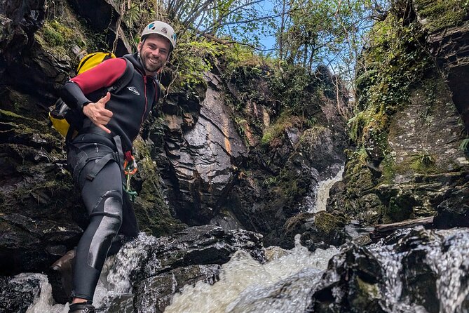 Newton Stewart, Canyoning Adventure at Murrays Canyon - Entering the Canyon: First Steps, Then Real Action