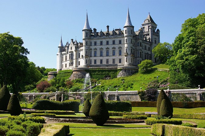 North Day Tour: Dunrobin Castle, Glenmorangie, Dornoch and More - Glenmorangie distillery: plan for whisky culture, not just a logo