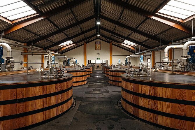 North Whisky Tour: To Highland Malt Whisky Trail +Dunrobin Castle - Clynelish Distillery: The 1819 Original and the Johnnie Walker Connection