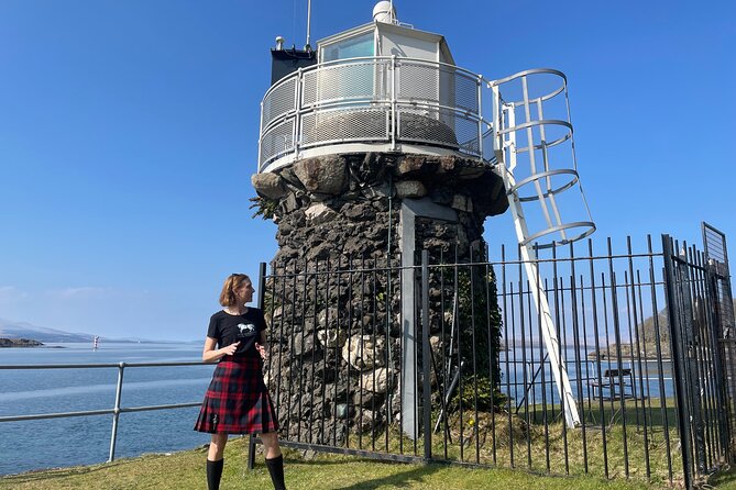 Oban Explorer Private Walking Tour - War Memorial and Clan MacDougall Stronghold: Personal Stories and Local Identity