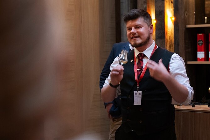 Official Guided Distillery Tour and Whisky Tasting near Edinburgh - The tasting room finale: Glengoyne 12, Tamdhu 12, and New Make Spirit