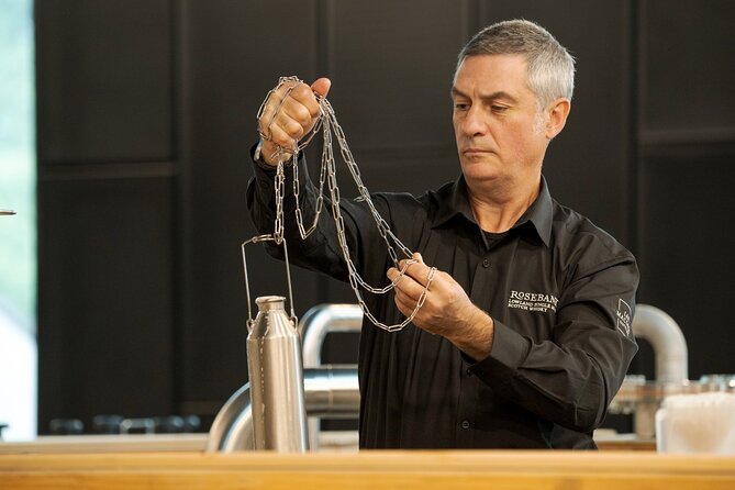 Official Guided Distillery Tour and Whisky Tasting near Edinburgh - Group size and what it means for your experience