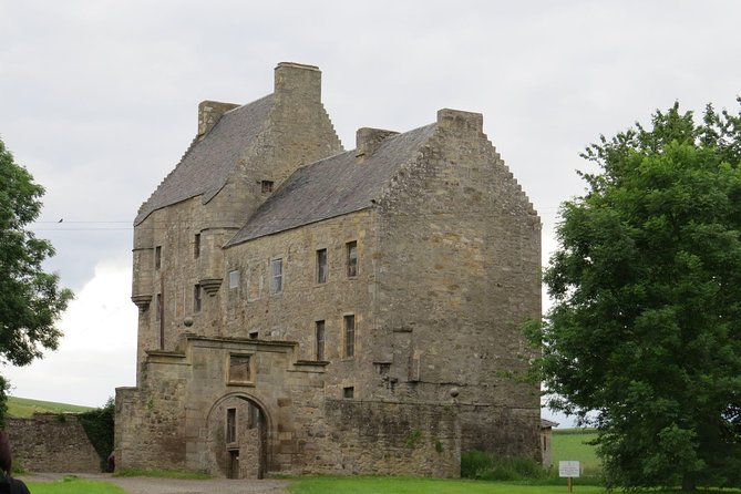 Outlander Adventure Day Tour from Glasgow Including Admissions - Doune Castle, Castle Leoch in real stone