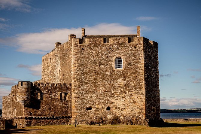 Outlander Adventure Day Tour from Glasgow Including Admissions - Culross Palace, Cranesmuir and a film-spotting workout