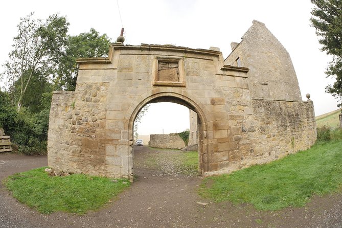 Outlander Blood of my Blood 3 location day tours from Edinburgh - Why private Outlander locations feel easier from Edinburgh