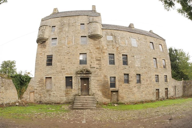 Outlander Blood of my Blood 3 location day tours from Edinburgh - Price for up to 4: When it feels like good value