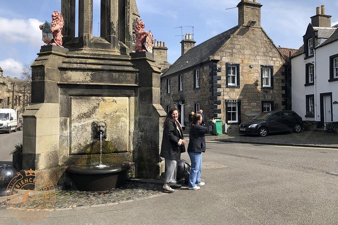Outlander locations experience, Private Tour in a premium Minivan - Stop 1: Midhope Castle for Lallybroch at Hopetoun’s grounds