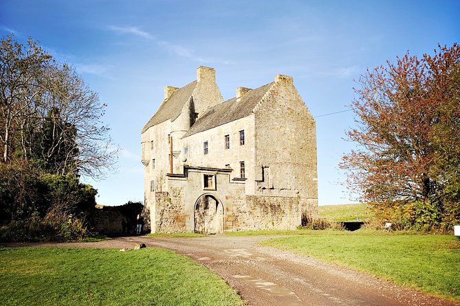 Outlander Odyssey: Outlander Filming Locations Private Day Tour - Practical Tips So Your Day Runs Smooth