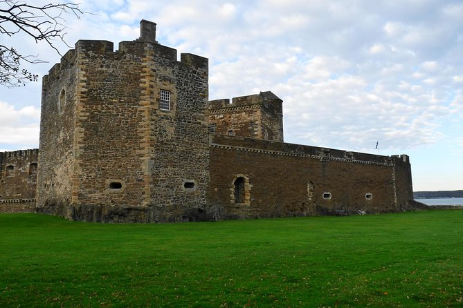 Outlander Special - Midhope Castle stop: Lallybroch in a short but meaningful visit