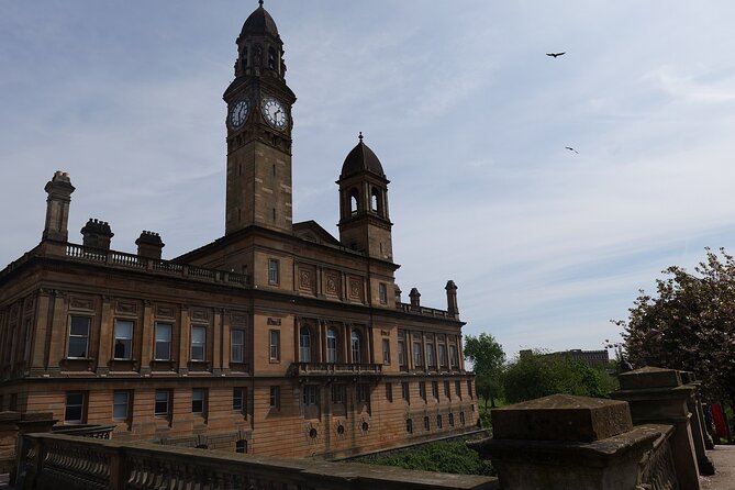 Paisley History Walking Tour with Personal Audio - Why Paisley feels like a perfect “short Scotland” day