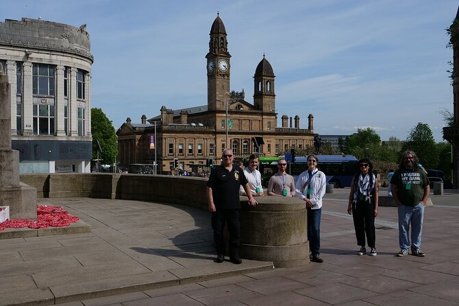 Paisley History Walking Tour with Personal Audio - Art Deco and child welfare: a human backstory stop