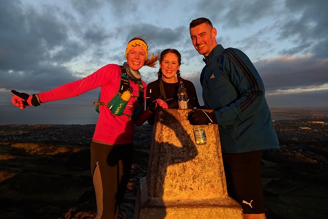 Panoramic Running Tour of Edinburgh - Edinburgh Castle Quick Photo Stop on the Royal Mile Top