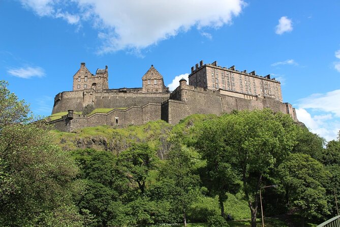 Private 4h Walking Tour in Edinburgh with Edinburgh Castle Tour - Why This Edinburgh And Castle Combo Works So Well