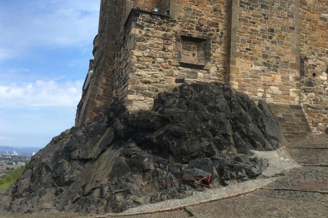 Private Edinburgh Castle Tour - Reserved Castle Admission, and How It Changes Your First 30 Minutes
