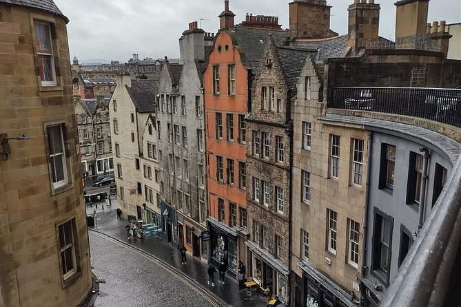 Private Edinburgh Full Day Guided Tour in a Black Cab LEVC TX - A Black Cab, not a bus, and why it changes everything