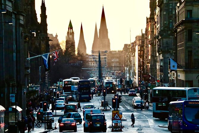 Private Food Tour of Edinburgh with Haggis, Scotch & More - Museum stop and Scott Monument: food stories between big sights