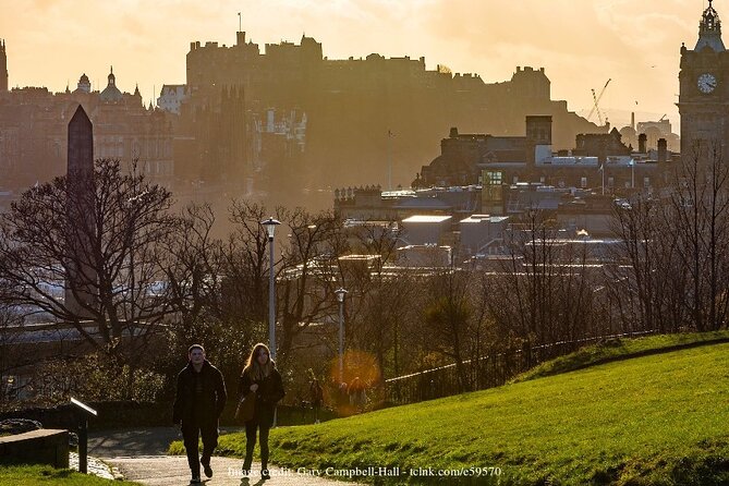 Private Full-Day Walking Tour in Edinburgh with Edinburgh Castle - John Knox House and Holyroodhouse: what you see versus what you pay for