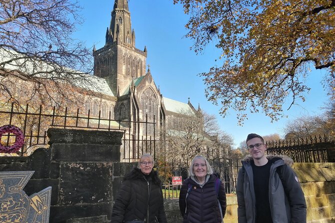 Private Glasgow West End Walking Tour - Starting at West Lodge and setting the vibe