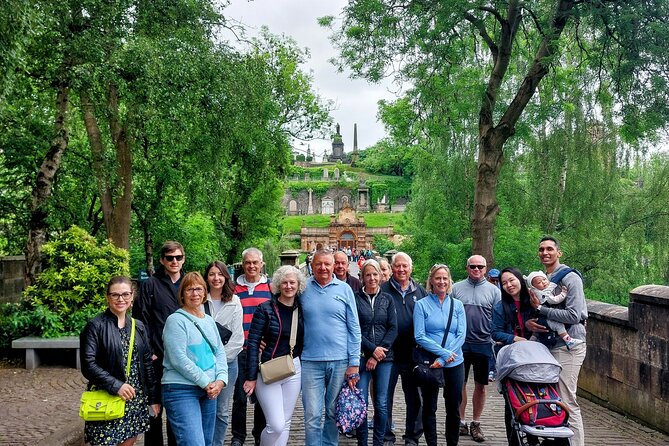 Private Glasgow West End Walking Tour - Stop 5: Kelvingrove Park, a breather in a busy city pocket