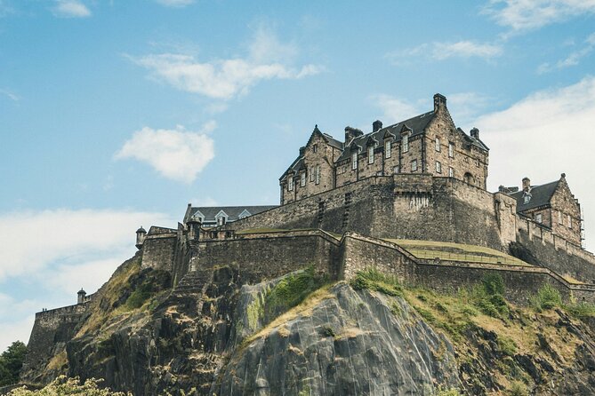 Private Half Day Tour of Edinburgh in a Black Cab - Where you meet, how pickup works, and why it matters