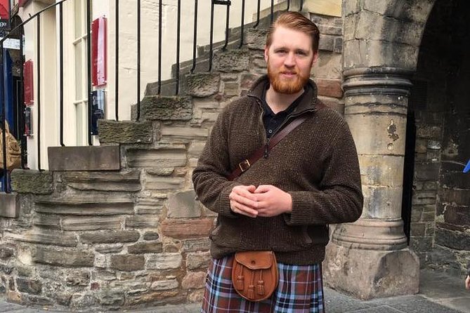 Private Old Town, Edinburgh Walking Tour - Price and Value: When This Private Tour Makes Sense