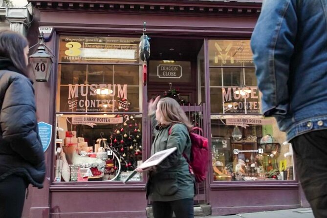 Private one hour Harry Potter walking tour - Grassmarket: a short street break with a Potter clue