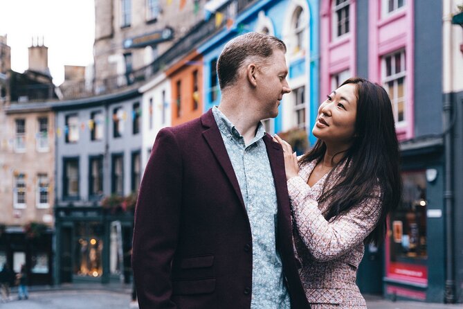 Private Photoshoot in Edinburgh with a Professional Photographer - The photographer’s role: direction, timing, and comfort