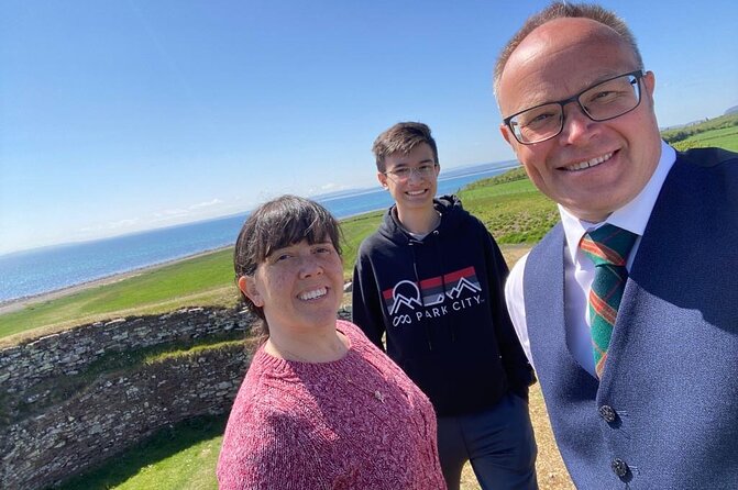 Private Scottish Highlands Full-Day Tour with Pickup - Clava Cairns and the Outlander connection at a free Bronze Age burial ground