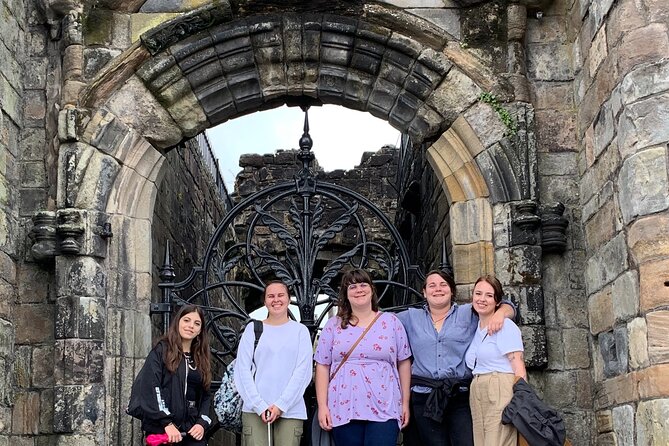 Private Stirling Old Town Tour - Church of the Holy Rude: royal connections without the ticket