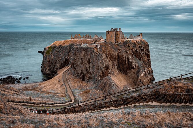 Private Tour - Edinburgh to St Andrews, Dunnottar Castle & Dundee - St Andrews Castle and Town Walk: Ruins, Scotland’s First University, and Golf Ground