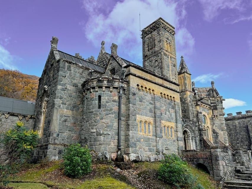 Private Tour of Highlands, Lochs & Castles from Edinburgh - Glencoe and the Three Sisters: Short Time, Heavy Atmosphere