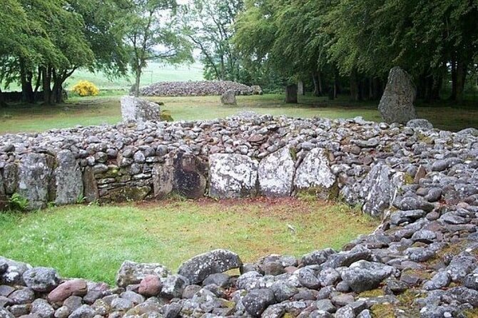 Private Tour to Loch Ness Culloden Battlefield Clava and Cawdor - Beauly Priory area: what happens when high winds close the main site