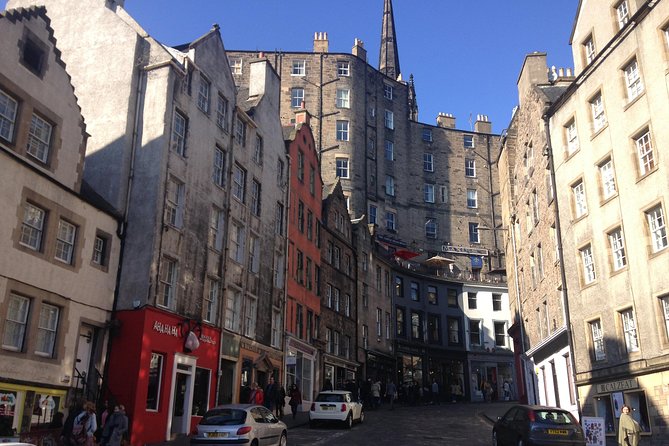 Private Walk: Edinburgh Old Town and New Town - Price and value: what $319.14 per group really means
