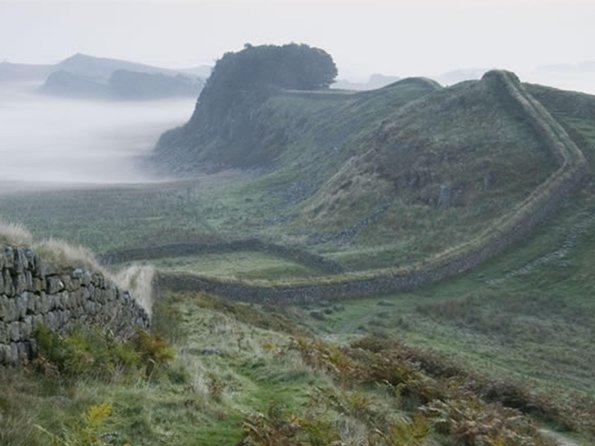 Rosslyn Chapel and Hadrian's Wall Small Group Tour from Edinburgh - Waterloo Place to the Border: Time, Comfort, and What the Van Adds
