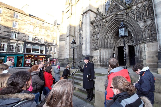 Royal Mile and Edinburgh Castle - Small Group Walking Tour - Edinburgh Castle highlights: a guided start plus free time