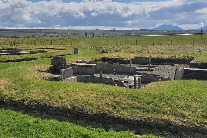 Scapa Tours - Italian Chapel and Scapa Distillery: WWII grit and local craft